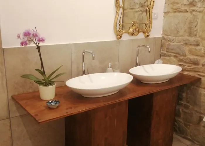 Silentium Domus Doo فندق مبيت وإفطار